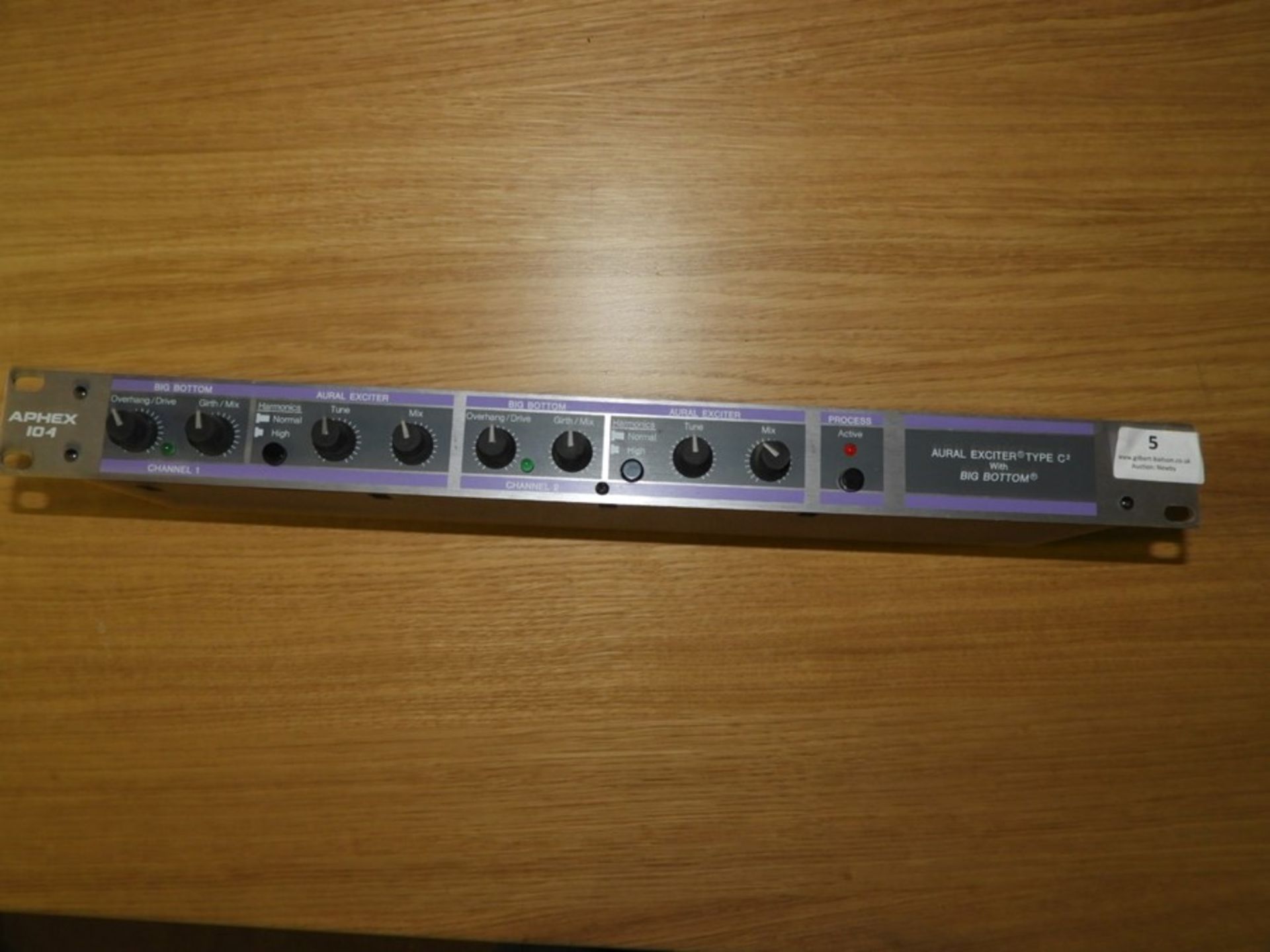 Aphex 104 Aural Exciter Type:C2 with Big Bottom