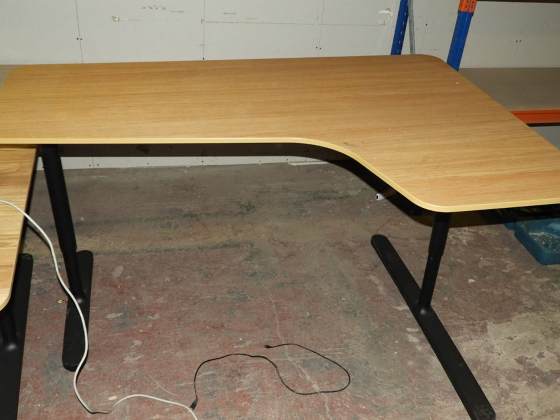 Adjustable Height L-Shape Work Table with Right Ha