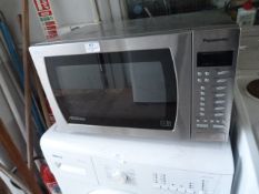 Panasonic 900W Microwave Oven