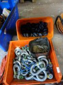 *Box of Towing Eye Shackles, Large Metal Washers a