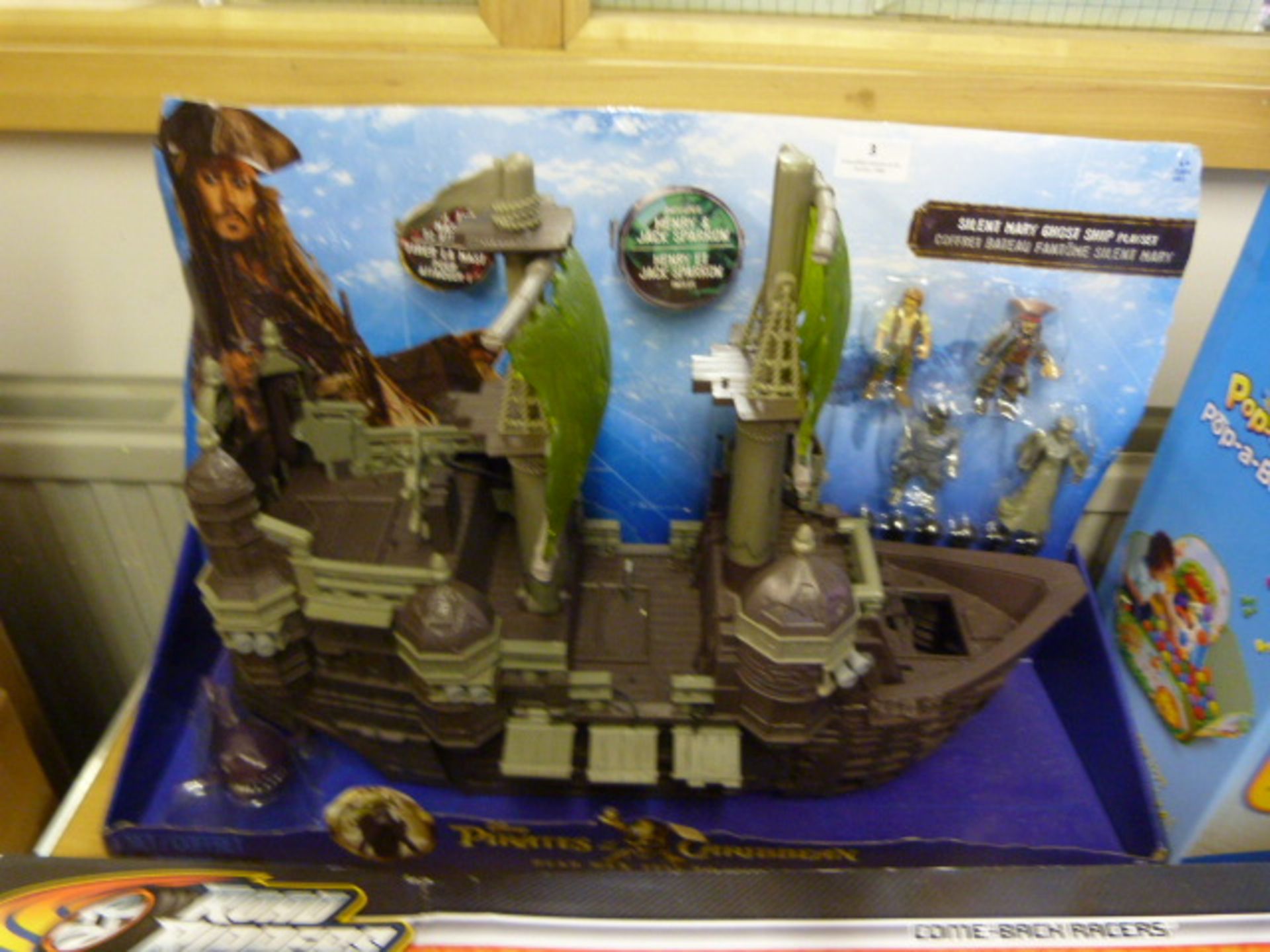 *Pirates of the Caribbean Silent Mary Ghost Ship Play Set