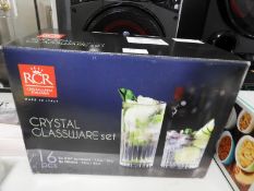 *Crystal Glassware 16 Pieces
