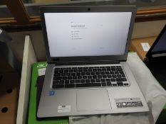 *Acer Chromebook 14" FHD with Sleeve & Mouse
