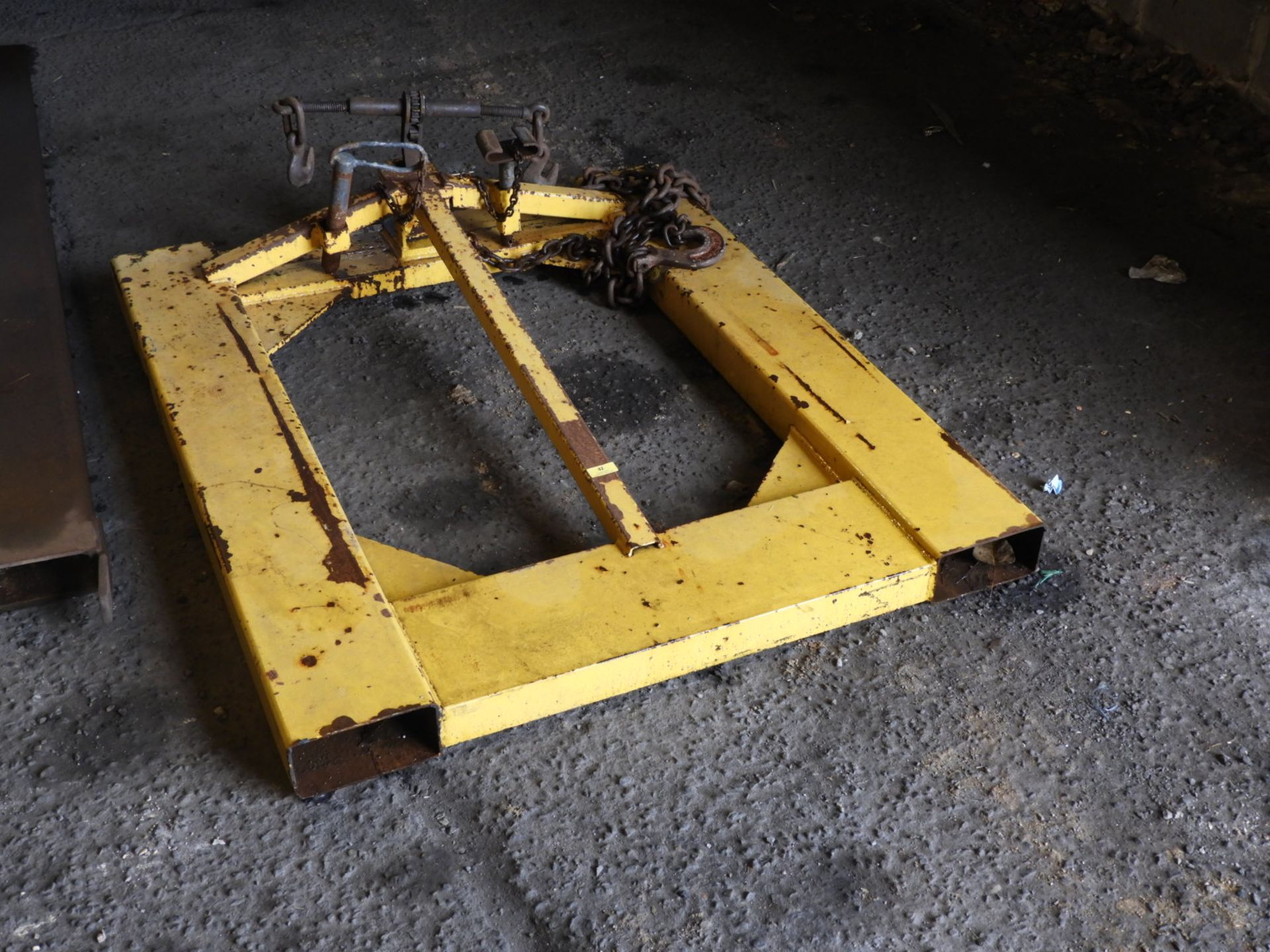 *Forklift Mountable Pin Hitch and Implement Liftin