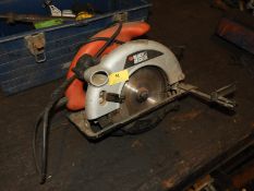 *Black & Decker Circular Hand Saw