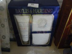 *Baylis & Harding Sport Socks & Shower Gel Gift Se