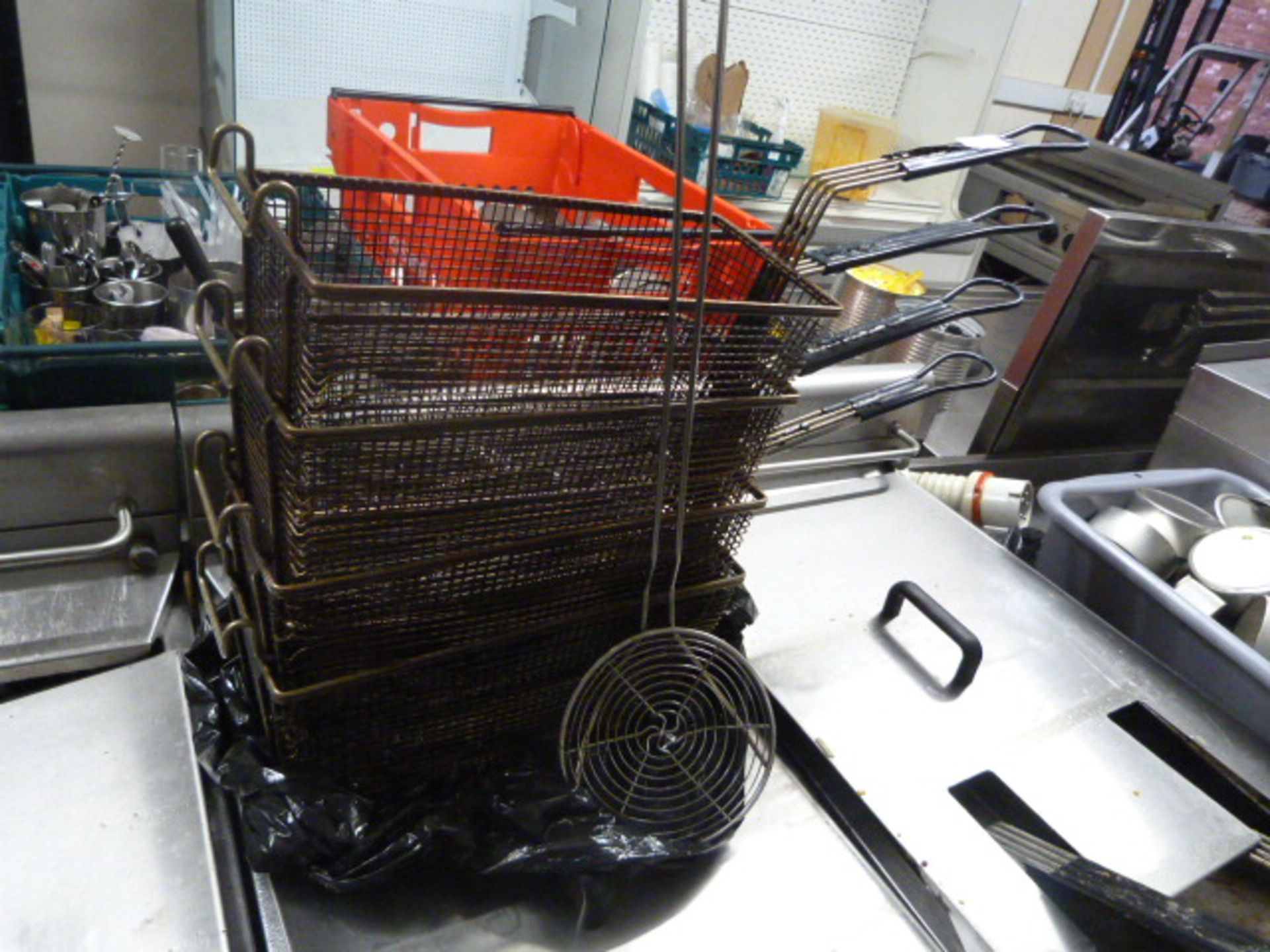 *Four Wire Frying Baskets