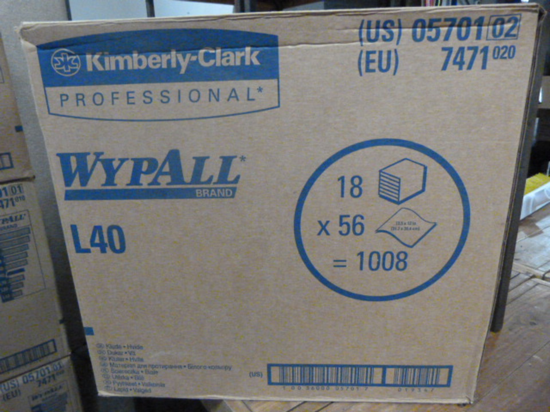 *Box Containing 18 Packs of 56 Wypall Kimberly Cla