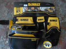 Dewalt Tool Belt with Pouches