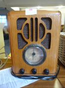 Vintage Style Wood Cased Radio