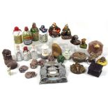Various Clarecraft Discworld figures, to include A Present From ... boot, potion bottles, plaques