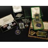 A quantity of medals and jewels etc., to include Rotary Club, Masons, Buffalo's etc.