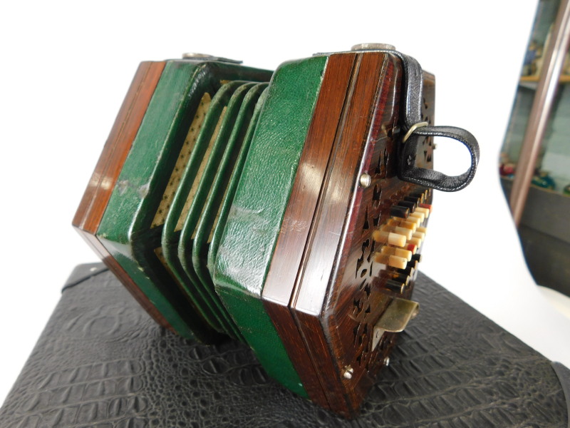 A Victorian rosewood concertina, made by C Wheatstone of London, with fifty ivory buttons - Image 2 of 4