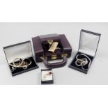 Miscellaneous jewellery, to include white metal stamped 925 etc., and a leather jewellery case.