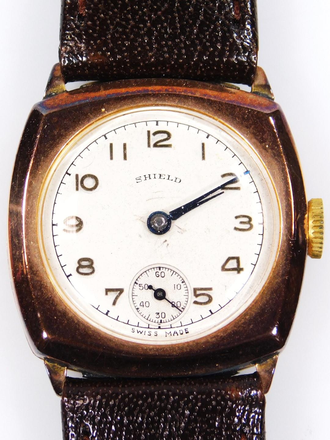 A Shield gentleman's wristwatch, with 3cm Arabic dial, subsidiary second hand and leather bracelet. - Bild 2 aus 2