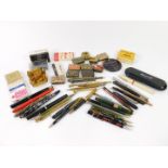 A Lucky Curve duo fold fountain pen, Platignum and other fountain pens, pen nibs, propelling