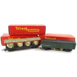 Various 00 gauge locomotives, to include a Triang diesel shunter, in maroon, another similar, a 0-