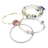 Various Swarovski crystal bangles, each in coloured crystals, etc. (4)