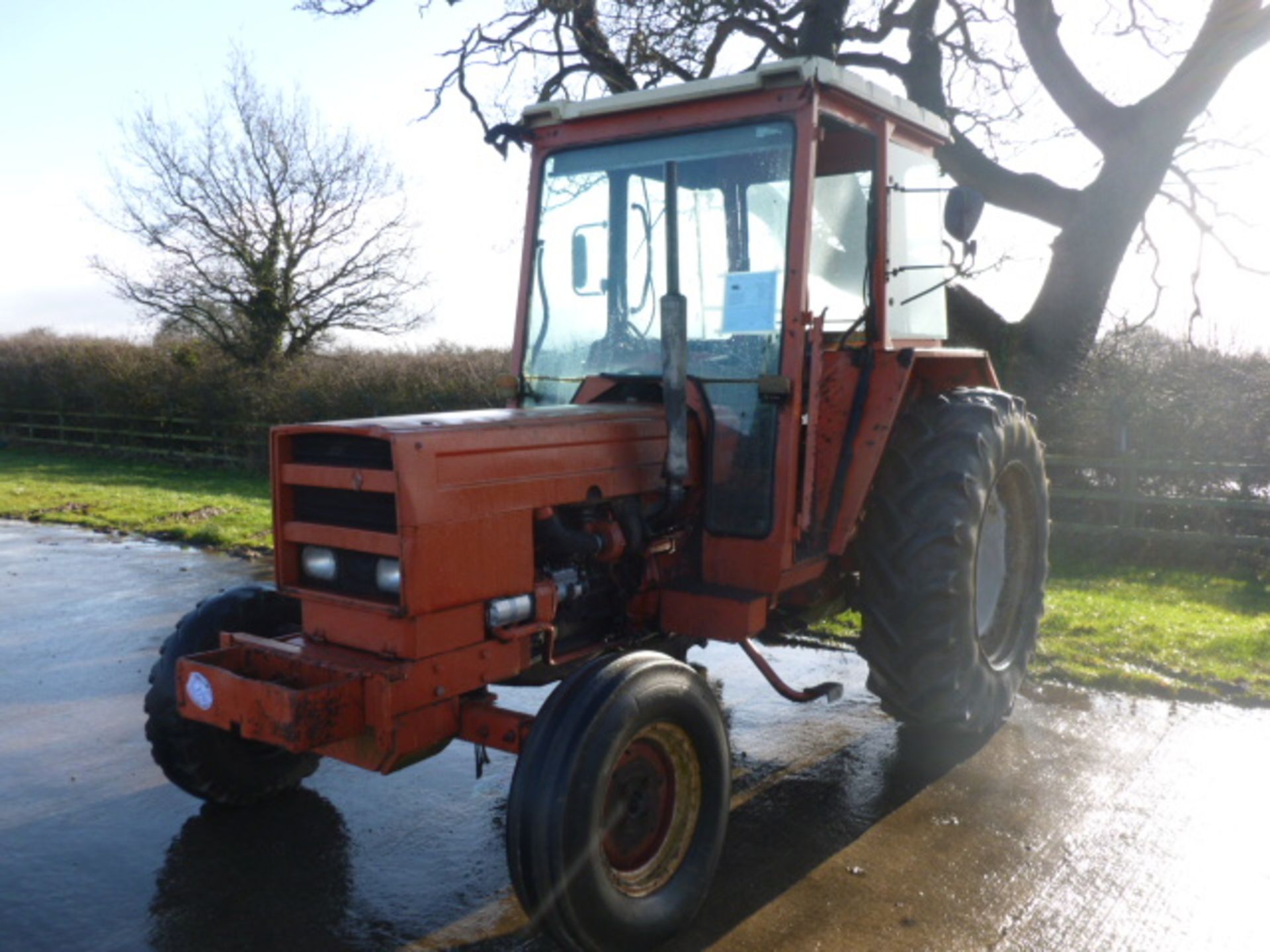 RENAULT 2WD TRACTOR - Image 5 of 6