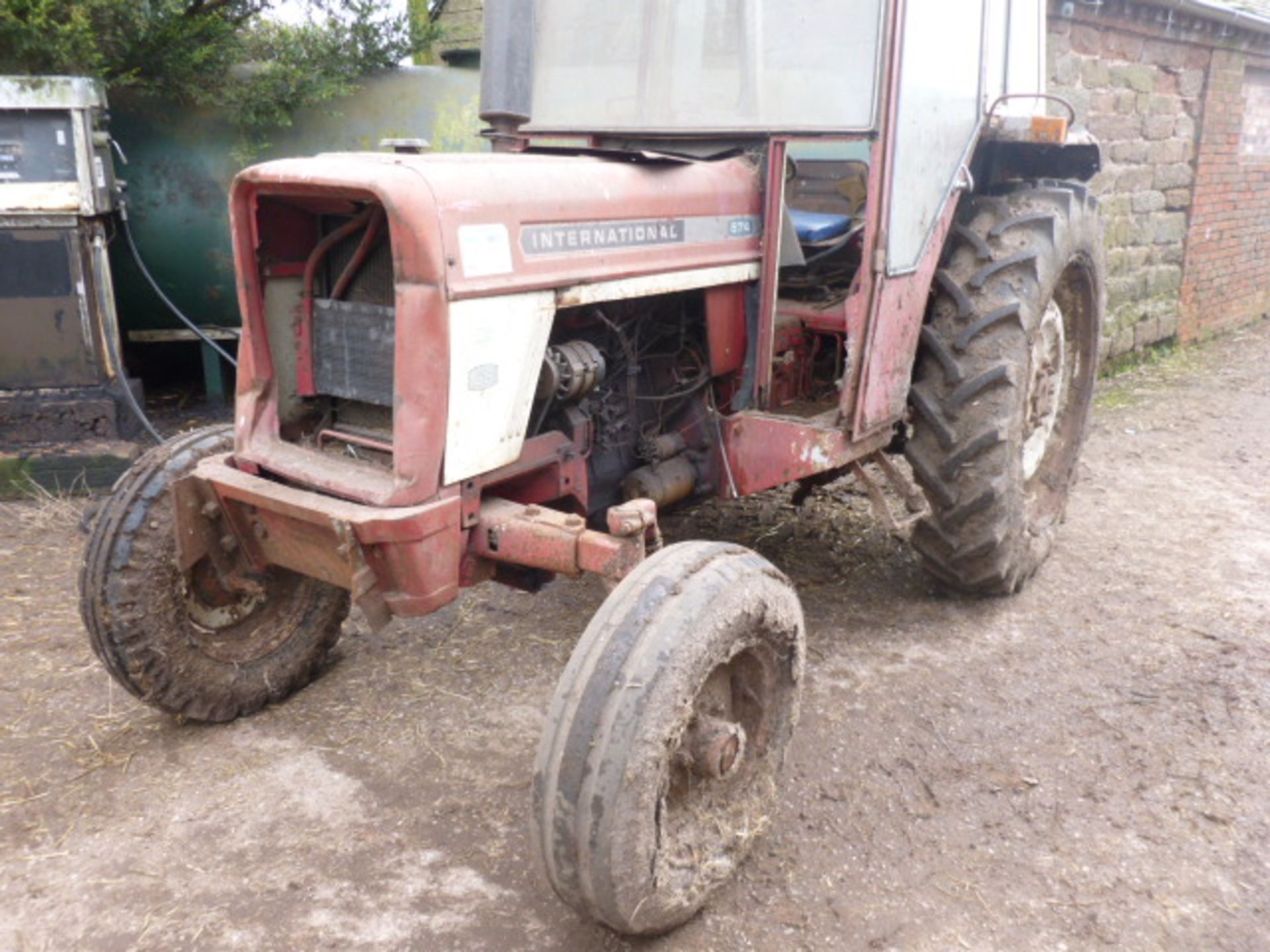 INTERNATIONAL 574 SCRAPER TRACTOR - Image 3 of 4