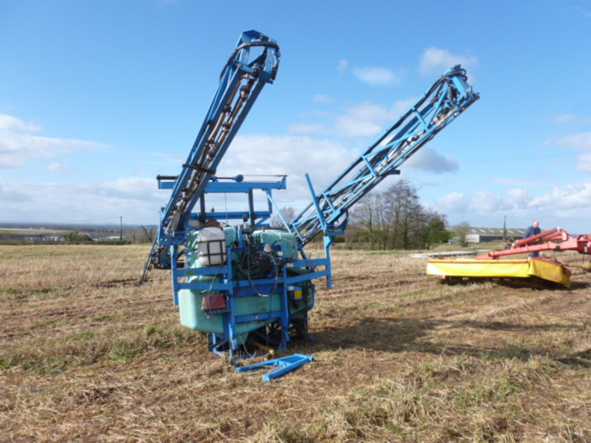 BERTHOUD MACK 12 REAR MOUNTED CROP SPRAYER , 22M FOLDING BOOMS - Image 4 of 4