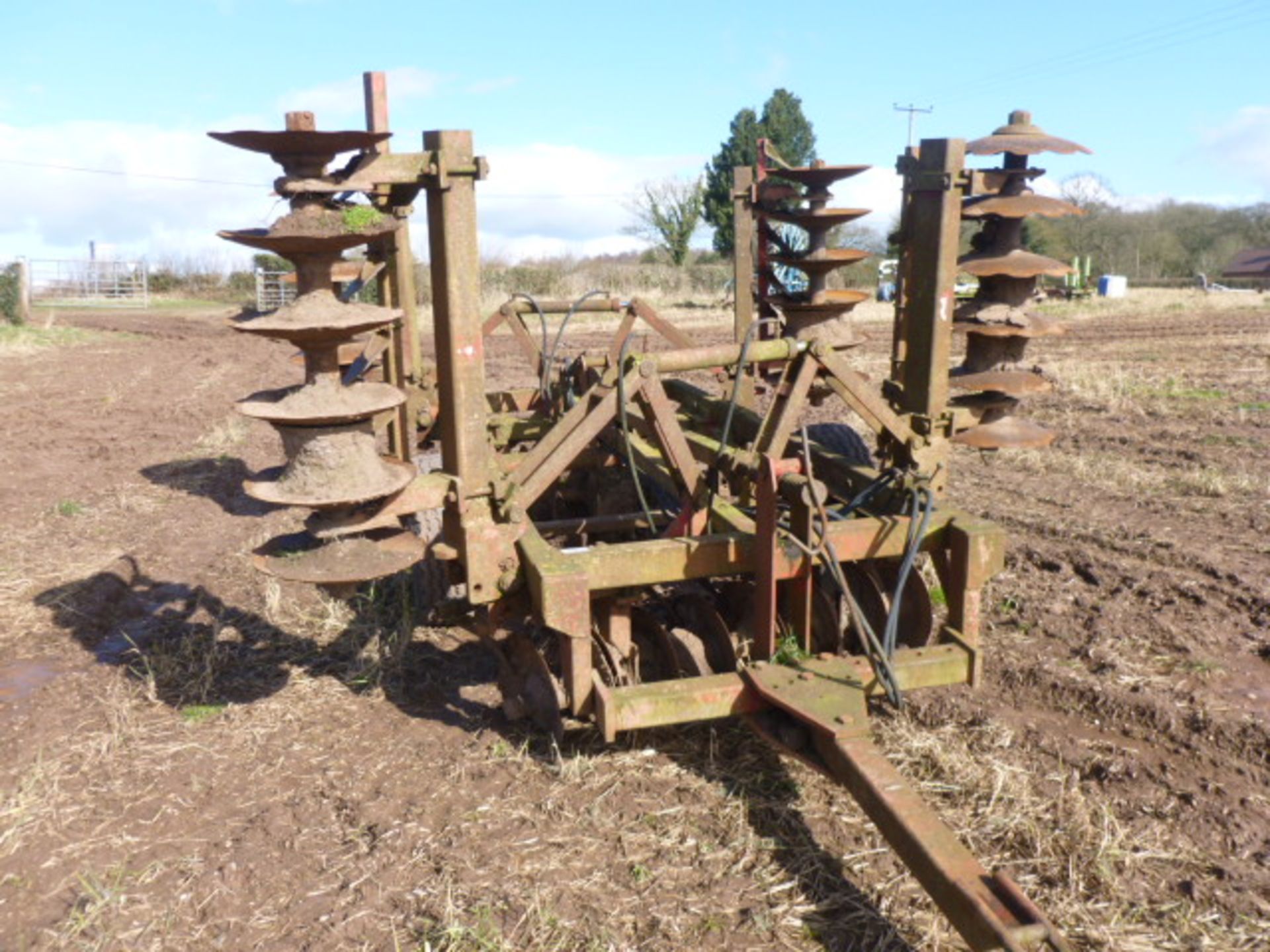 PETTIT DISC HARROWS -FOLDING