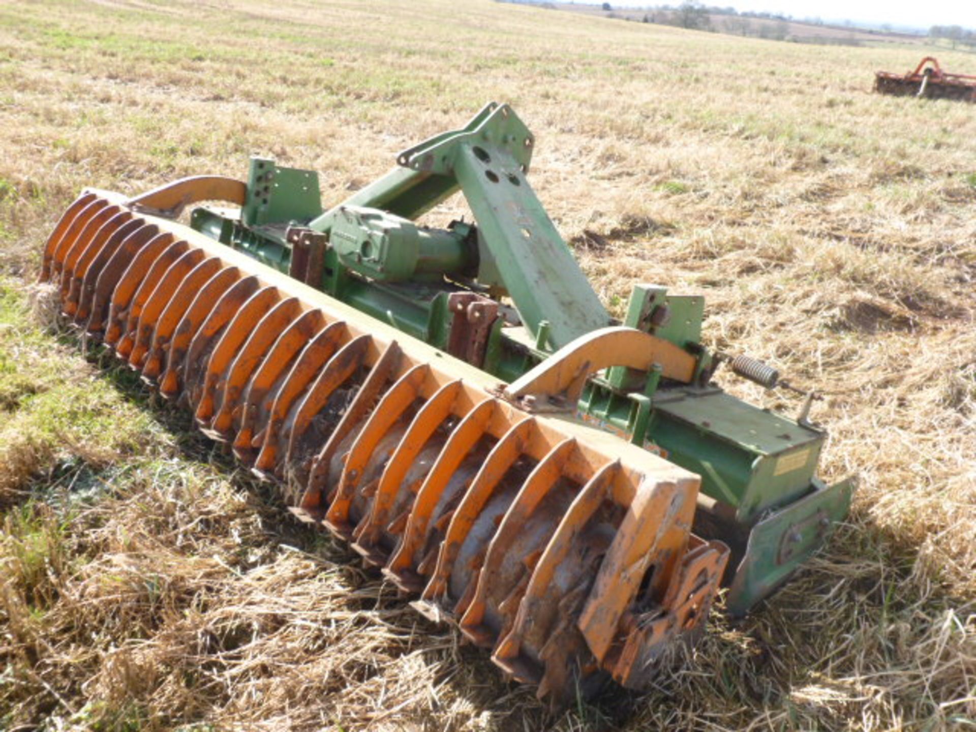 AMAZON KE 30 POWER HARROW C/W PACKER ROLL