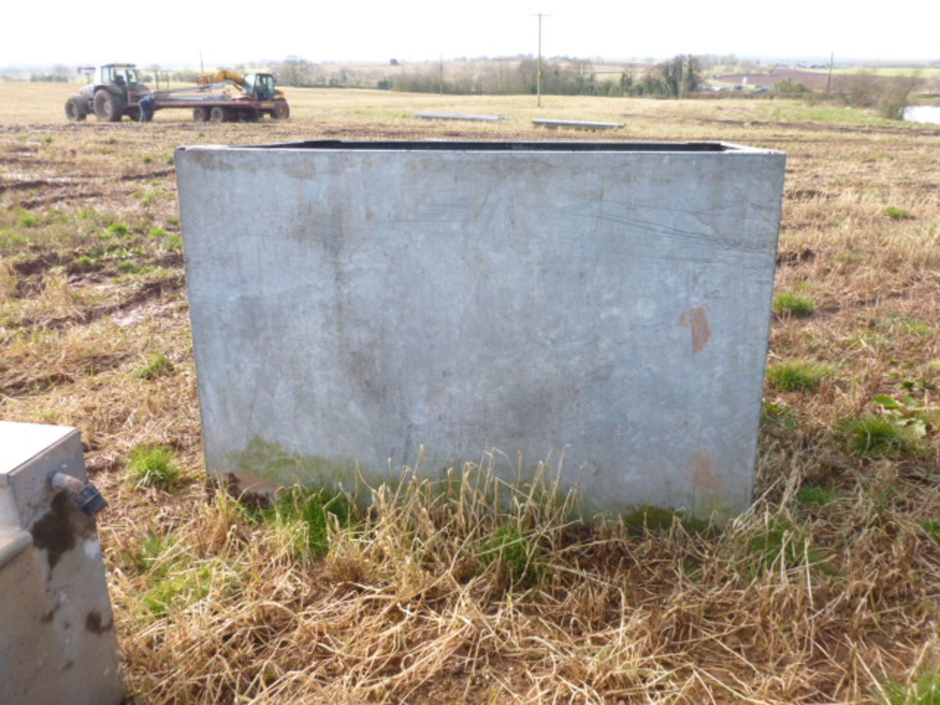 LARGE GALVANISED WATER TROUGH - Image 2 of 2