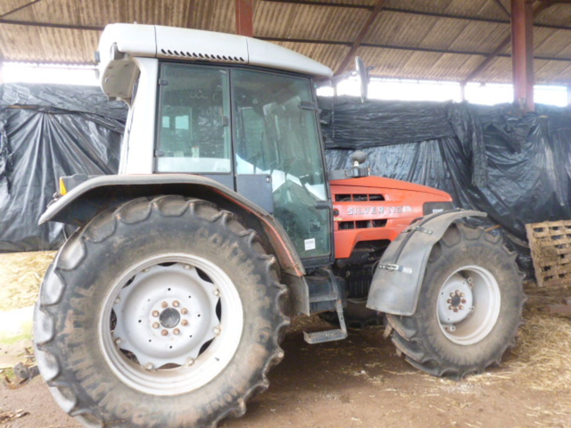 SAME SILVER 110 4WD TRACTOR, reg MXO5 2870,HOURS  (CON ROD THROUGH BLOCK ) - Image 2 of 6