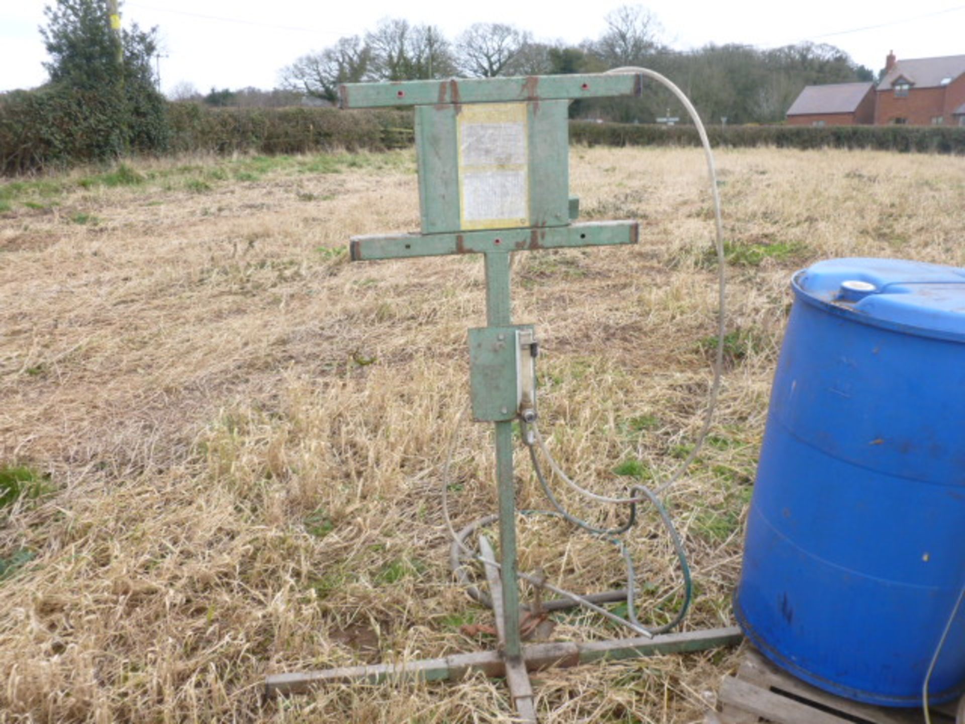 2 X BARRELS PROP-CORN & APPLICATOR - Image 3 of 4