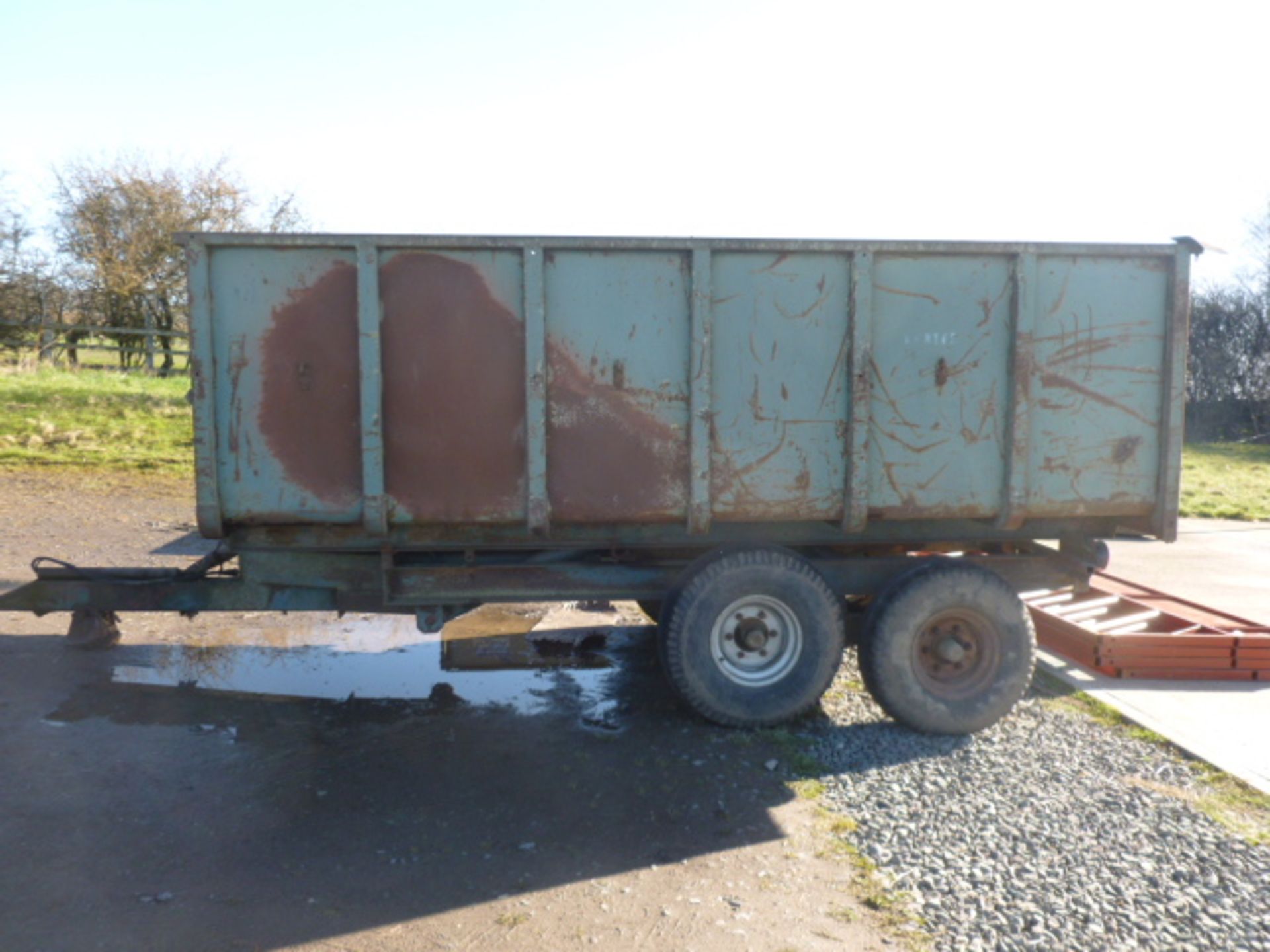 SALOP 8 TON TWIN AXLE TIPPING TRAILER - Image 2 of 3