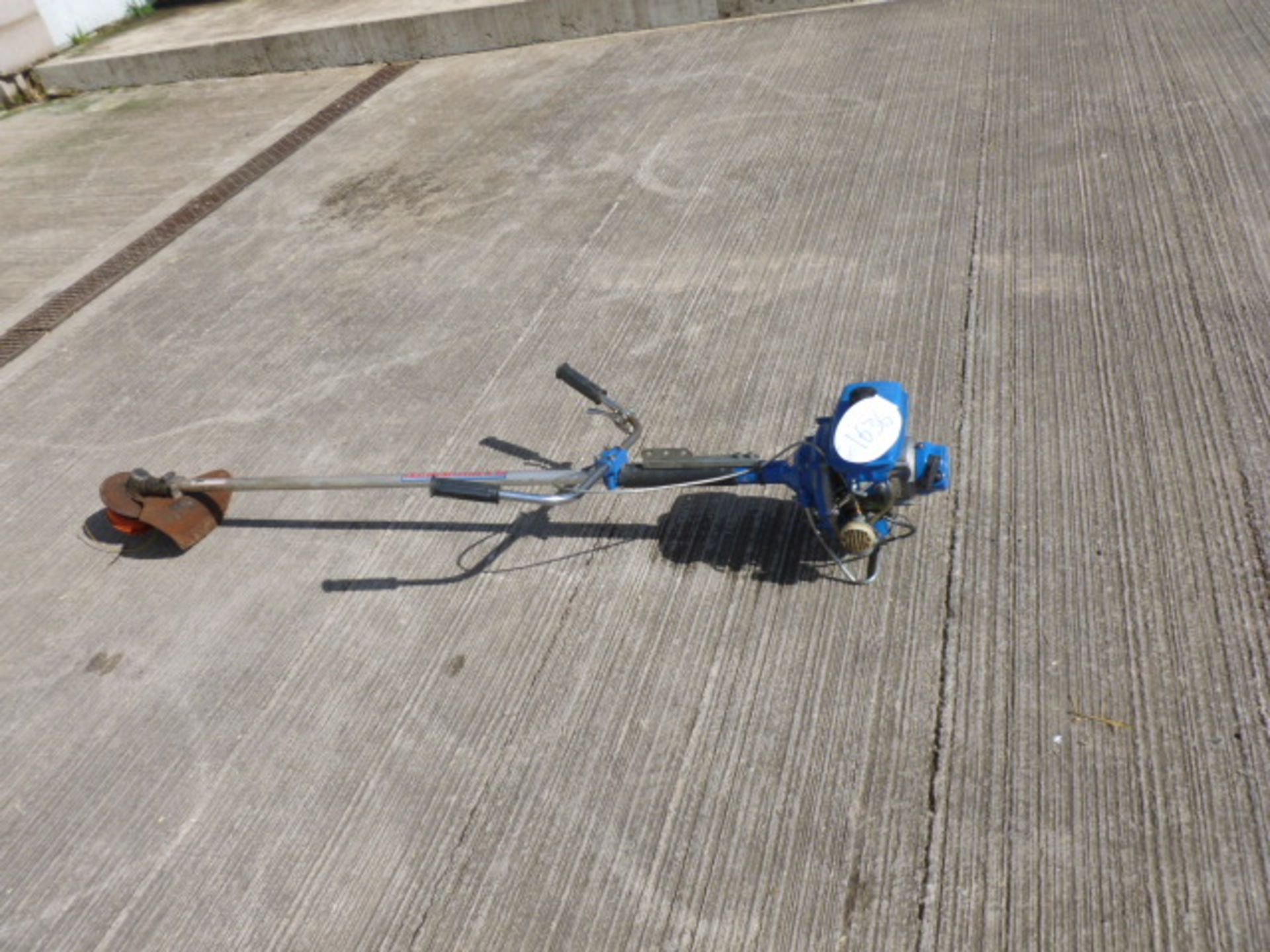 ISEKI IC 18 BRUSH CUTTER