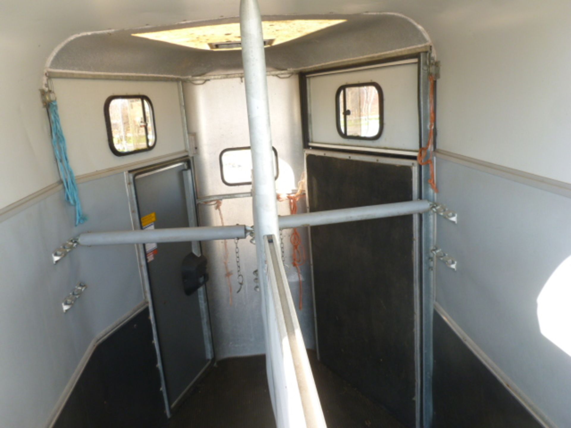 IFOR WILLIAMS HB505 HORSE BOX - Image 3 of 3