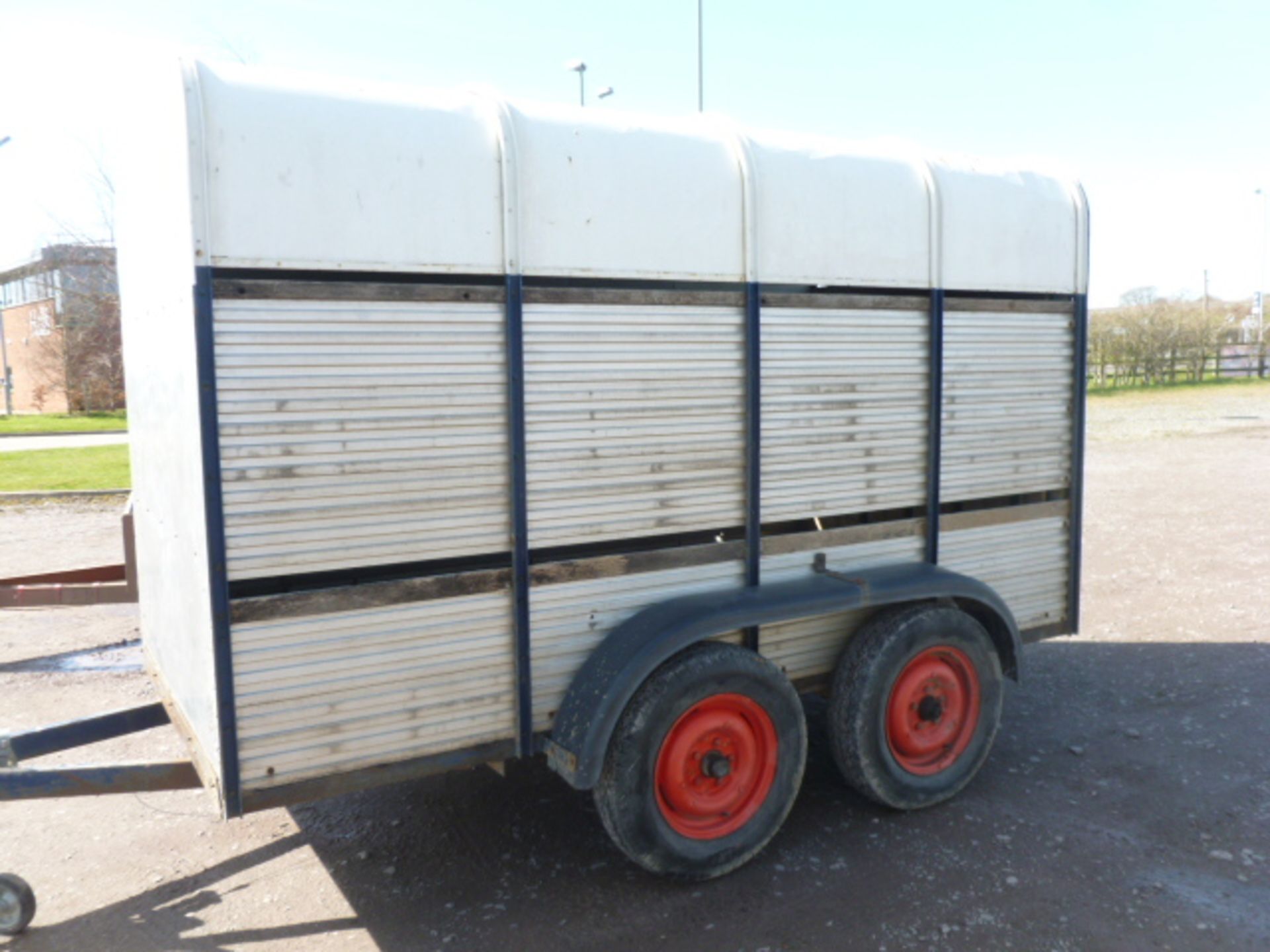 STOCK TRAILER - Image 2 of 3