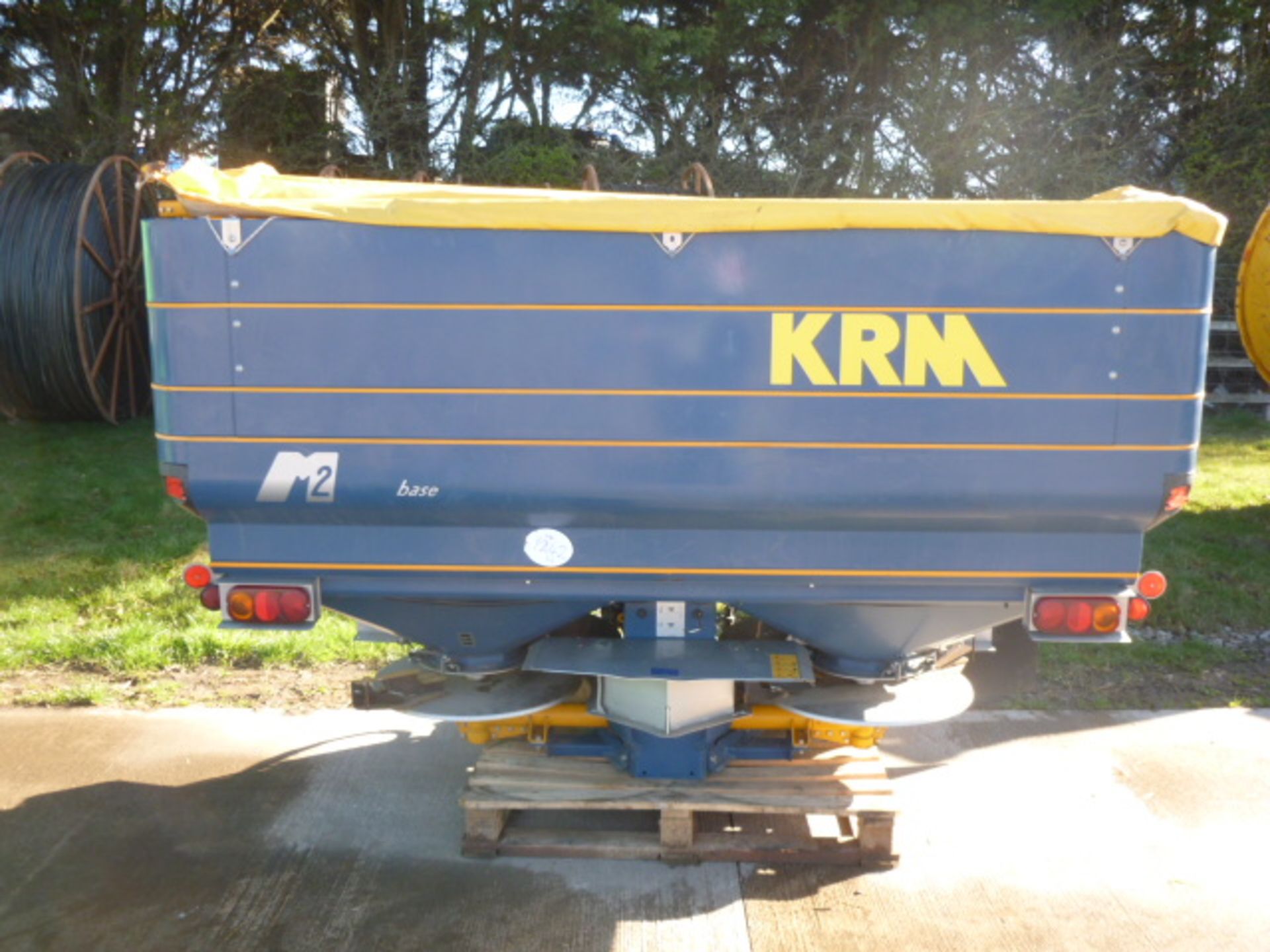 KRM MR FERTILISER SPREADER 2008