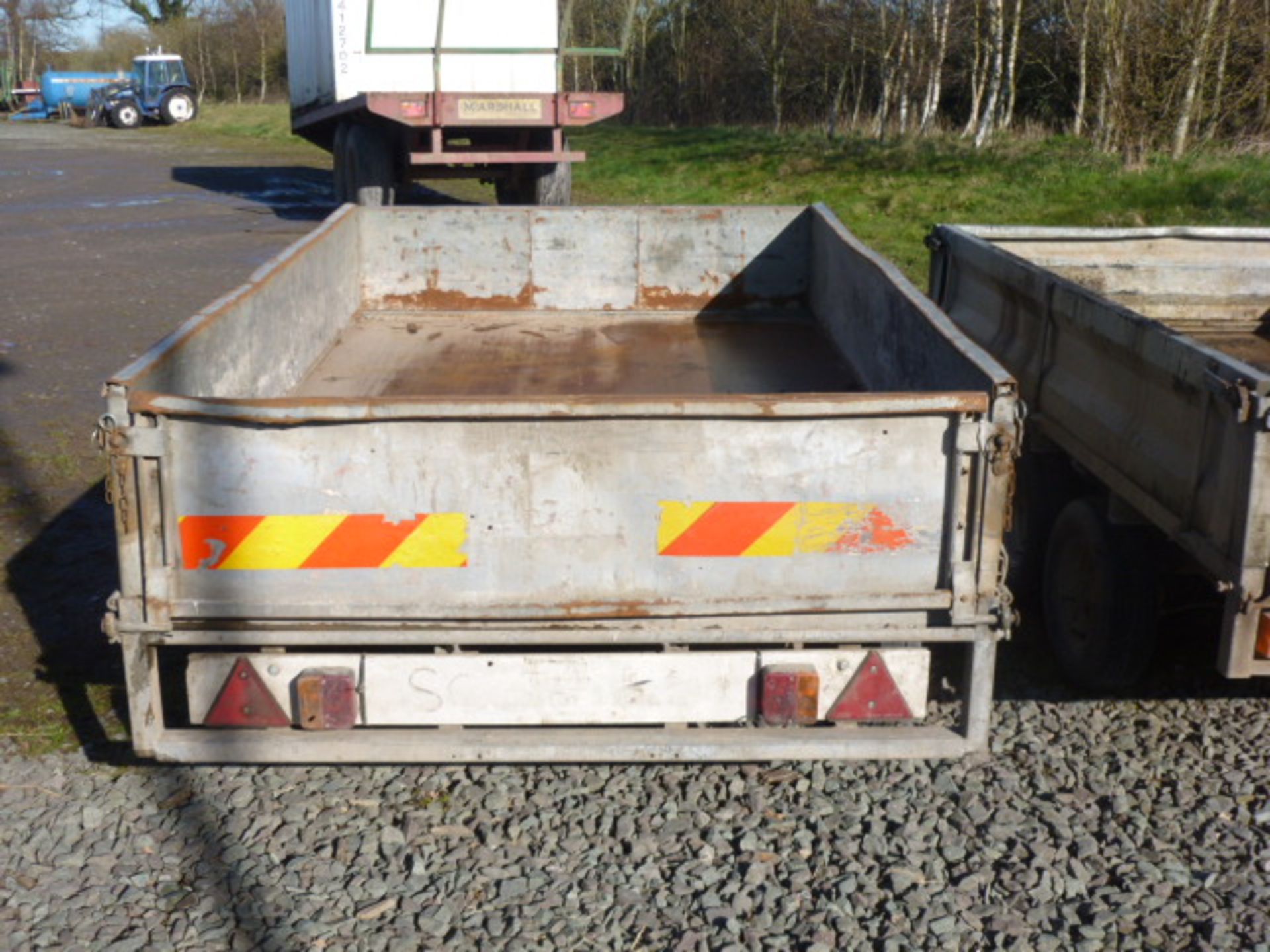 IFOR WILLIAMS TWIN AXLE FLAT TRAILER C/W SIDES - Image 3 of 3
