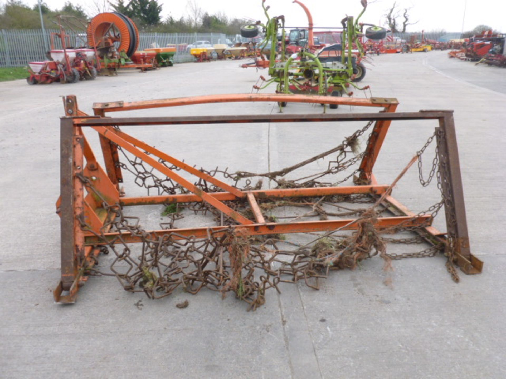 SET OF FOLDING GRASS HARROWS