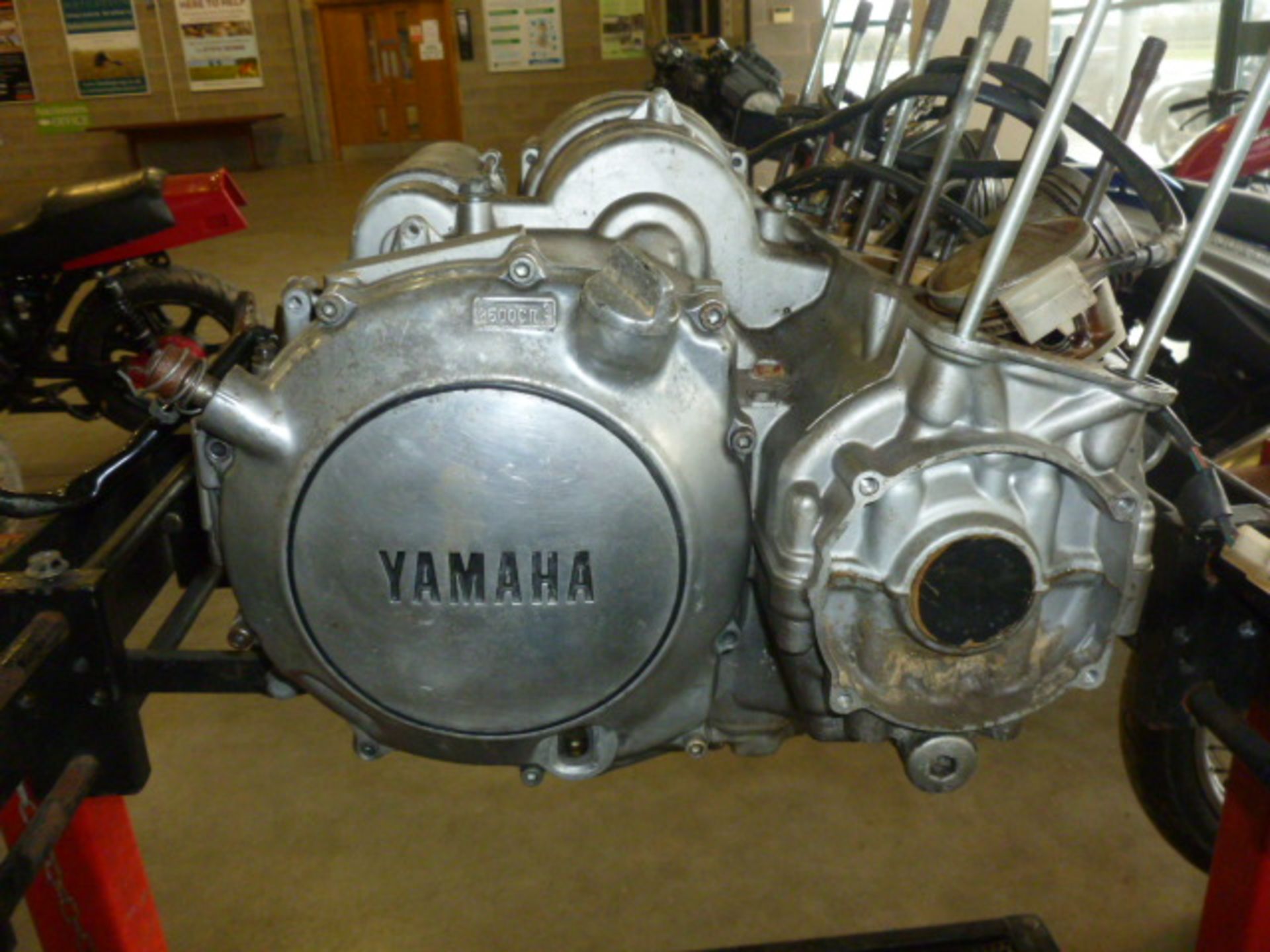 YAMAHA ENGINE ON BENCH - Image 2 of 2