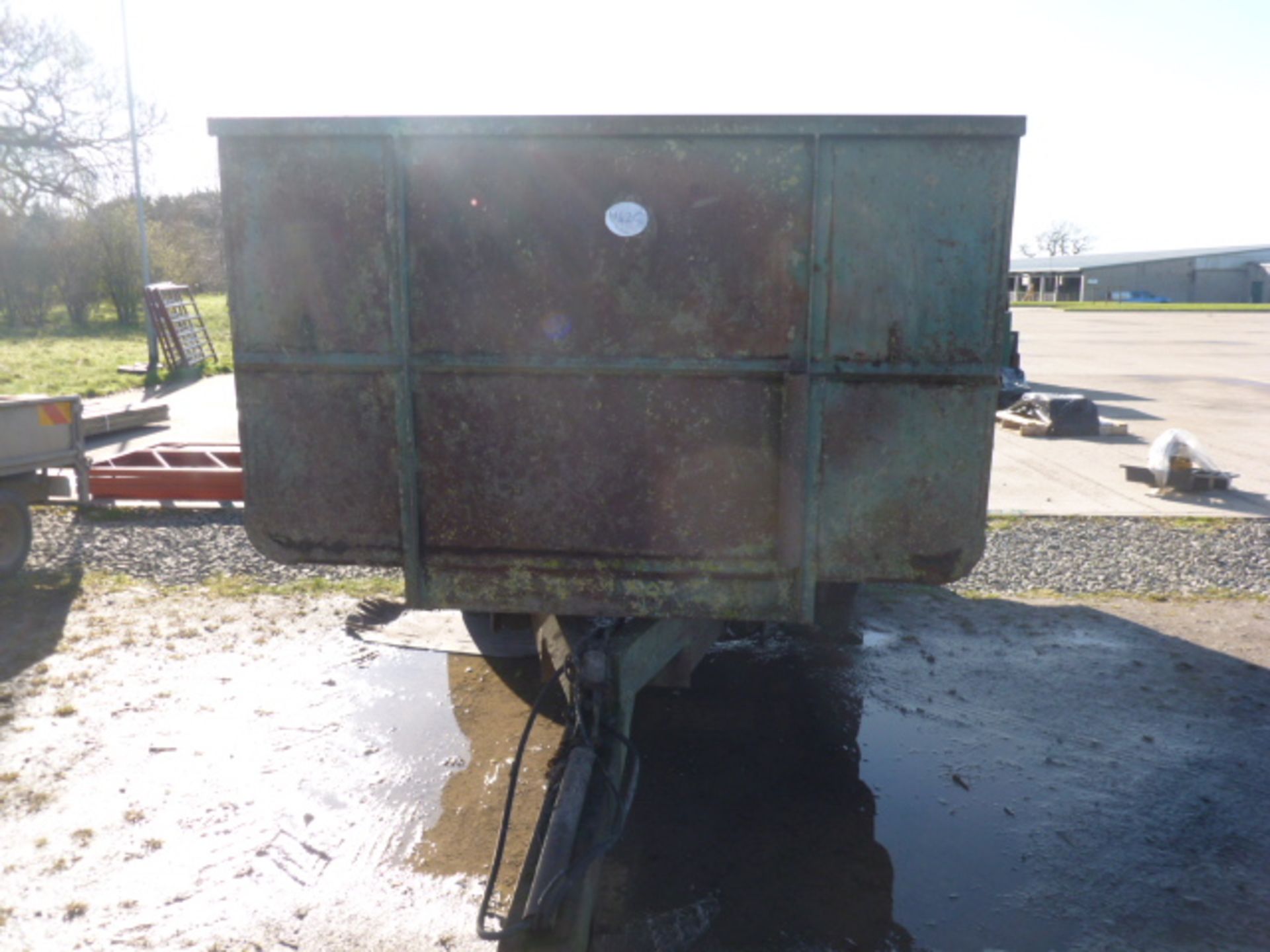 SALOP 8 TON TWIN AXLE TIPPING TRAILER