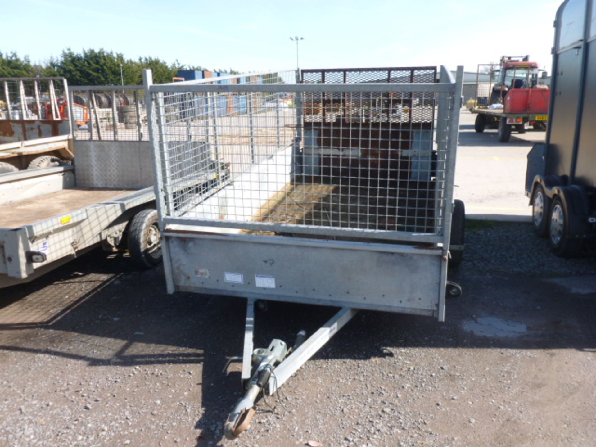 IFOR WILLIAMS 8 X 4 C/W CAGE SIDES - Image 3 of 3