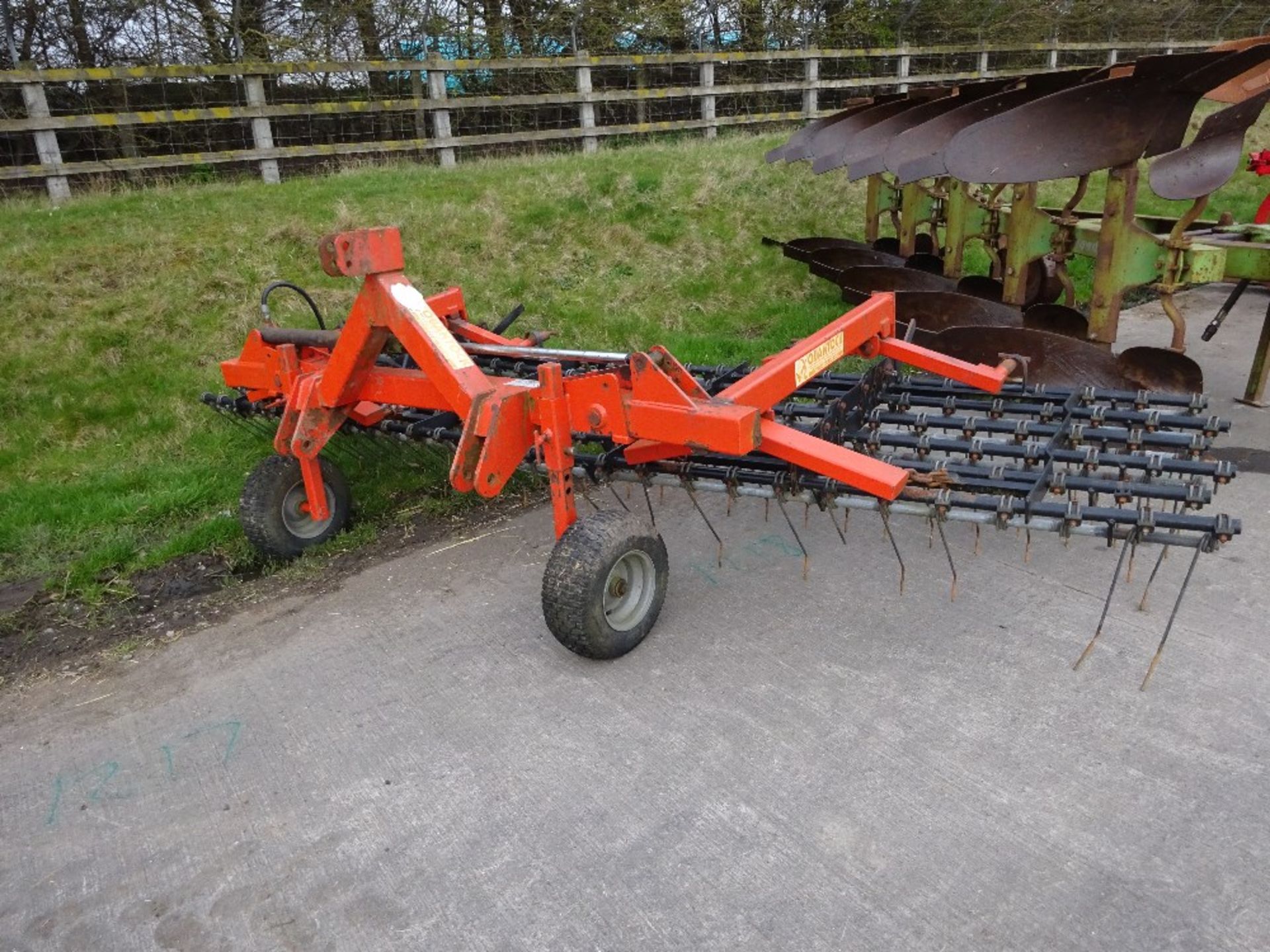 4M FOLDING GRASS HARROW