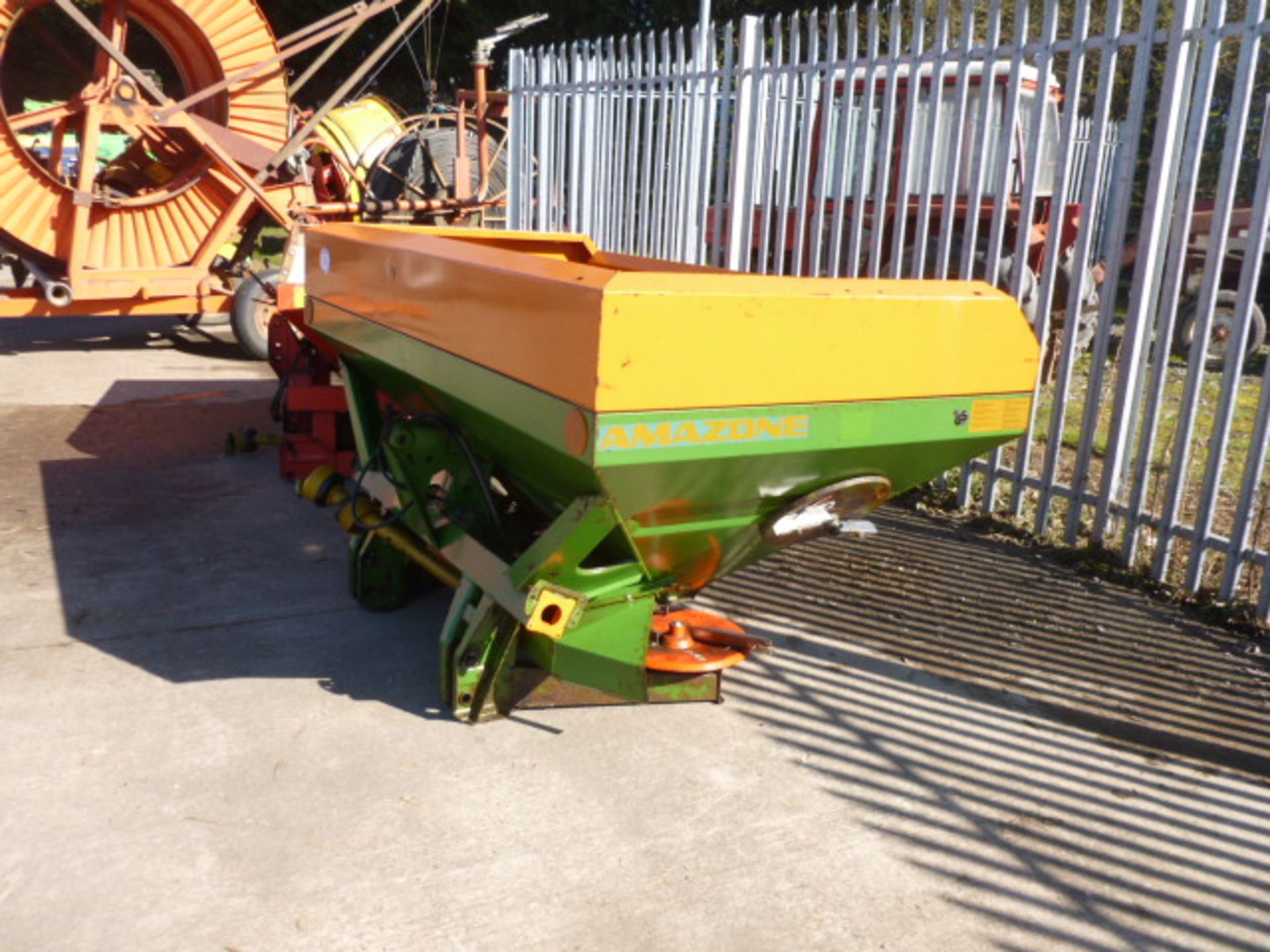 AMAZONE ZAM TWIN DISC FERTILISER SPINNER