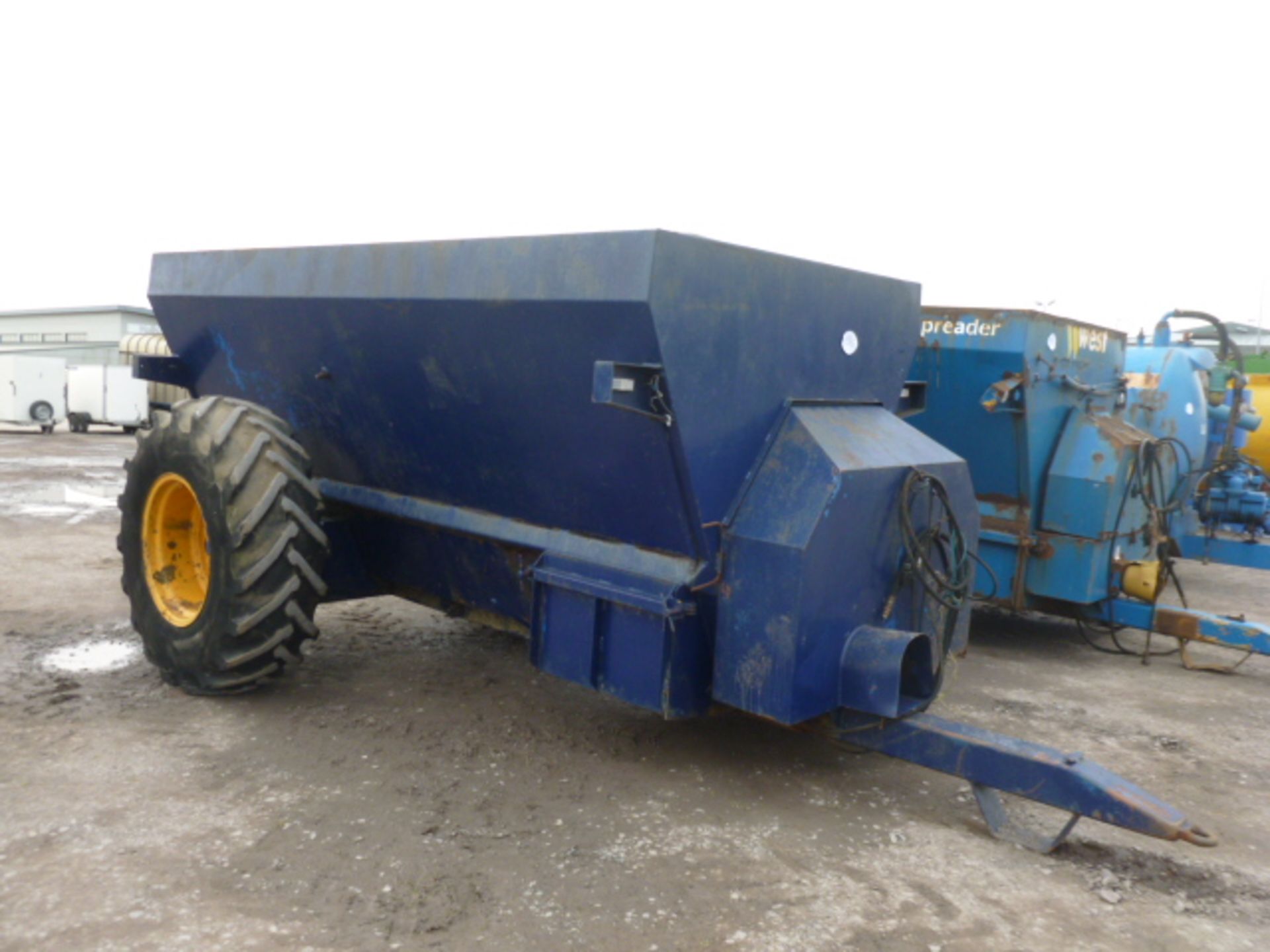 WEST 1600 DUAL SPREADER - Image 2 of 2