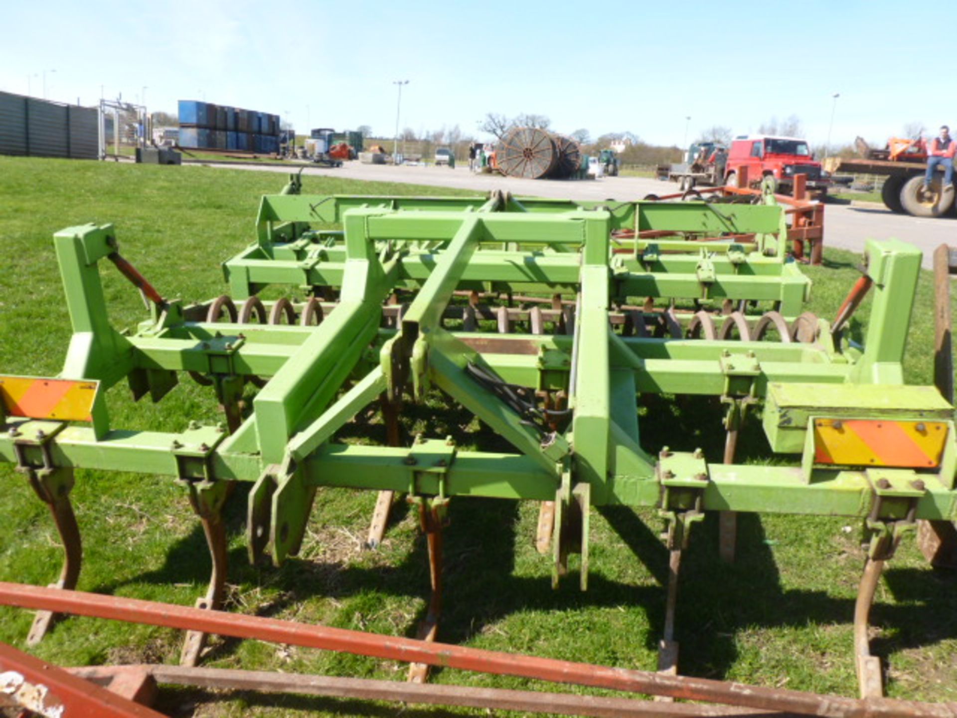 CHISEL PLOUGH CULTIVATOR