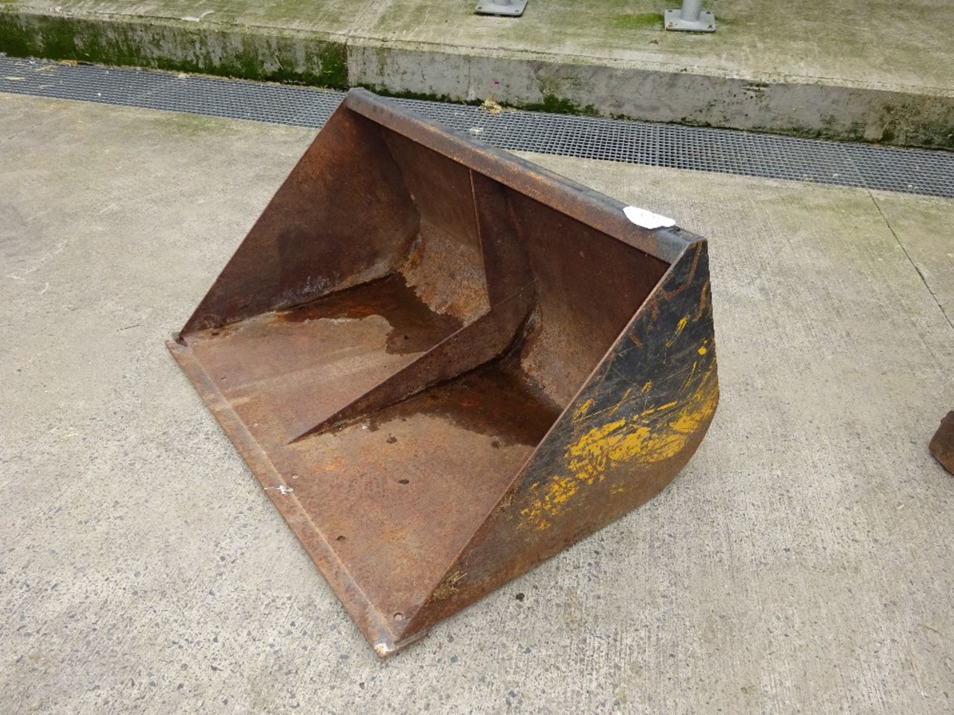 LOADER BUCKET