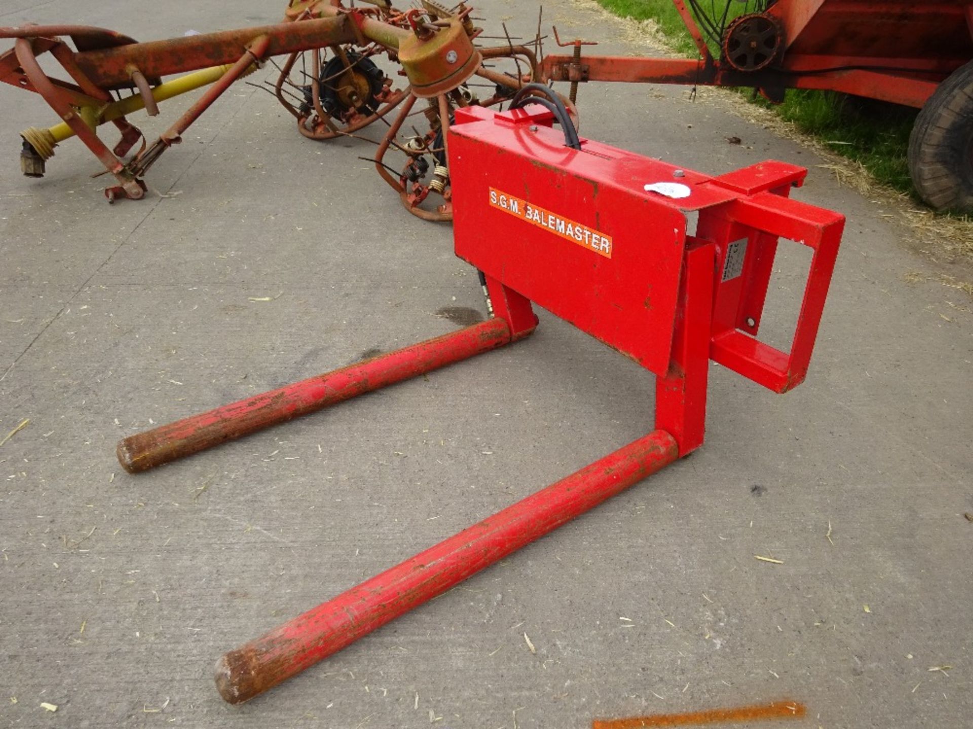 SGM ROUND BALE HANDLER