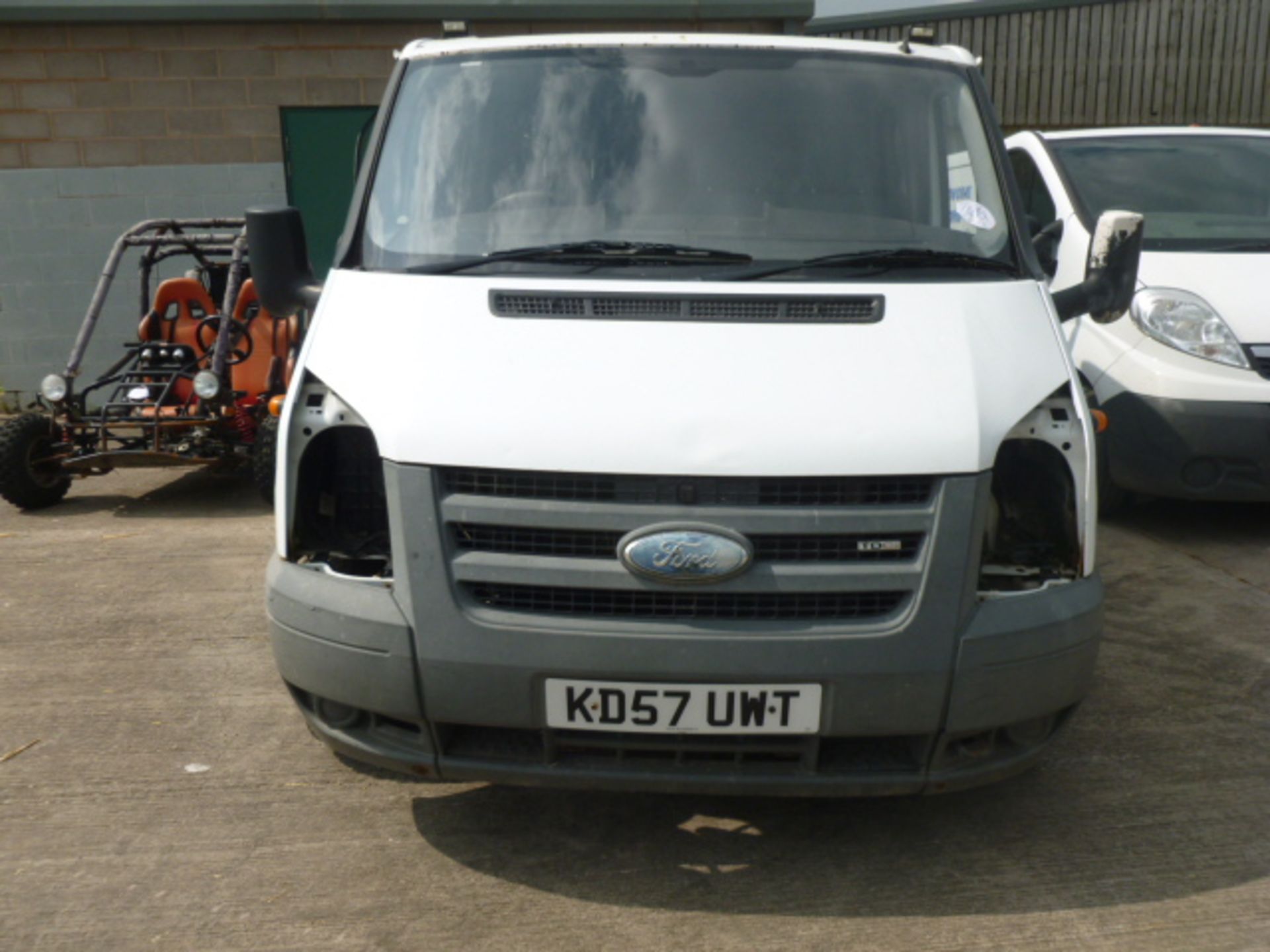 FORD TRANSIT PICKUP KD57 UWT NO KEYS DOES NOT START - Image 2 of 3