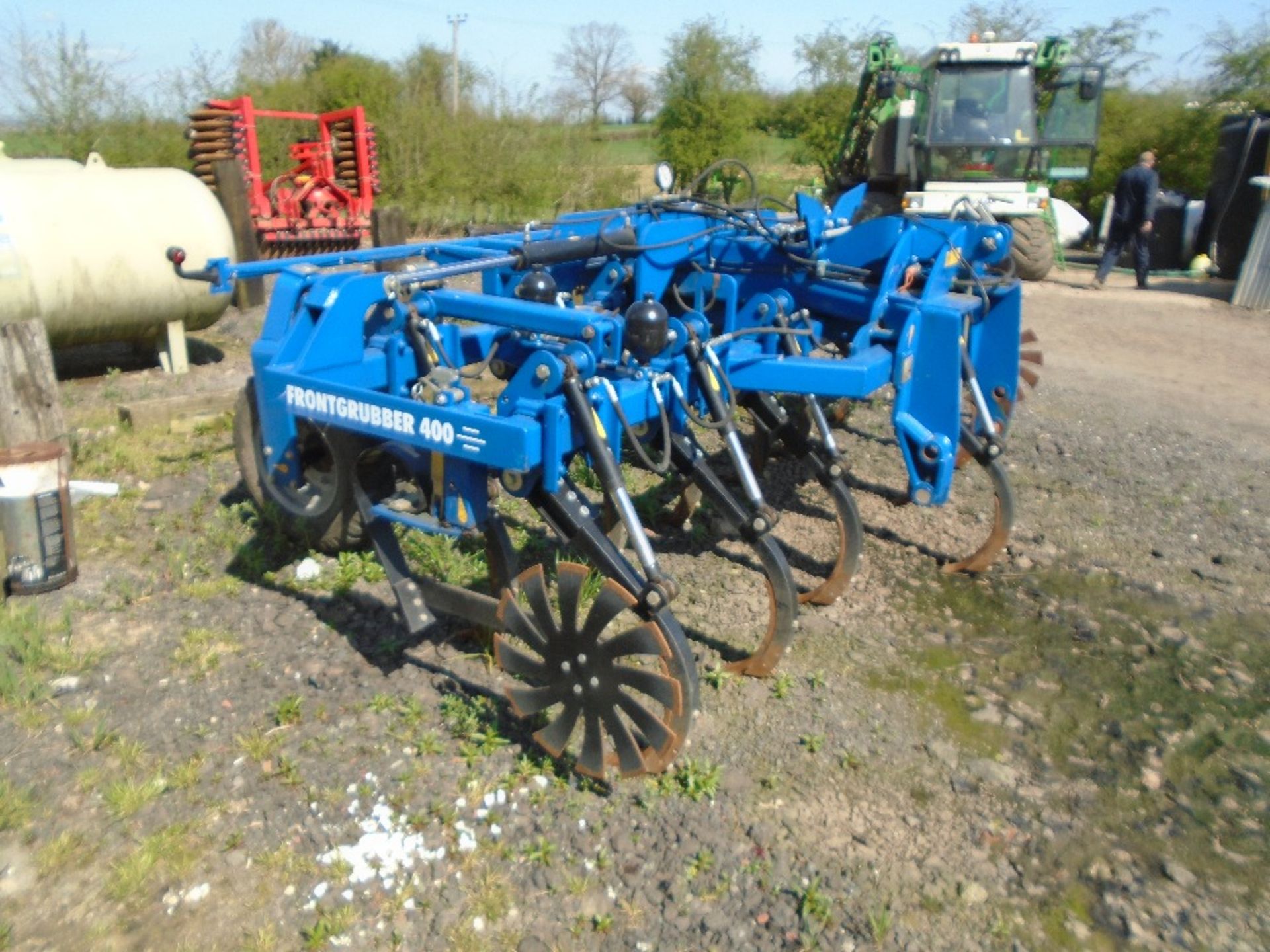 2014 DALBO FRONT GRUBBER FRONT MOUNTED FOLDING CULTIVATOR AUTO RESET - Image 2 of 6