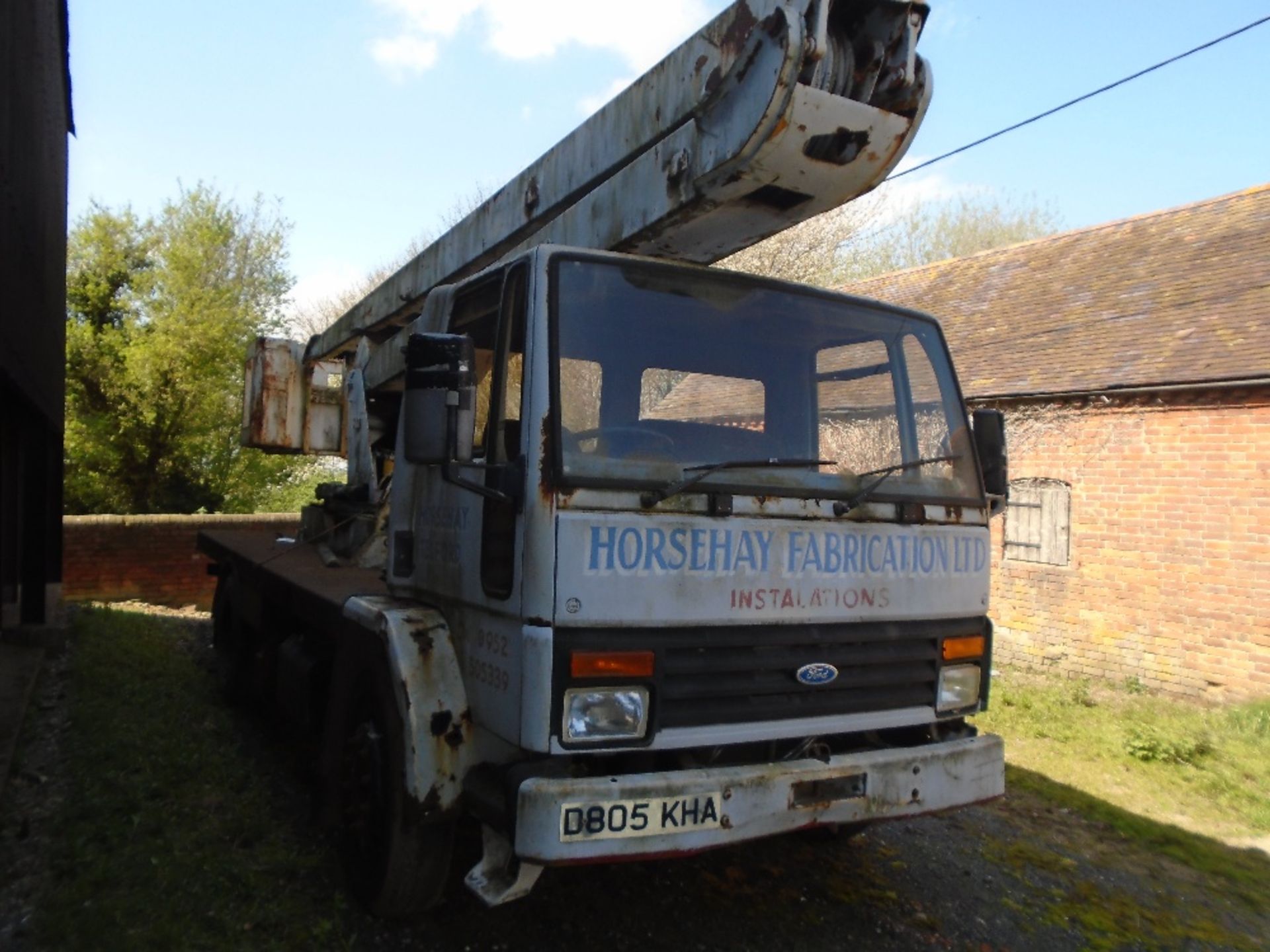 FORD PLATFORM LORRY - Image 2 of 4