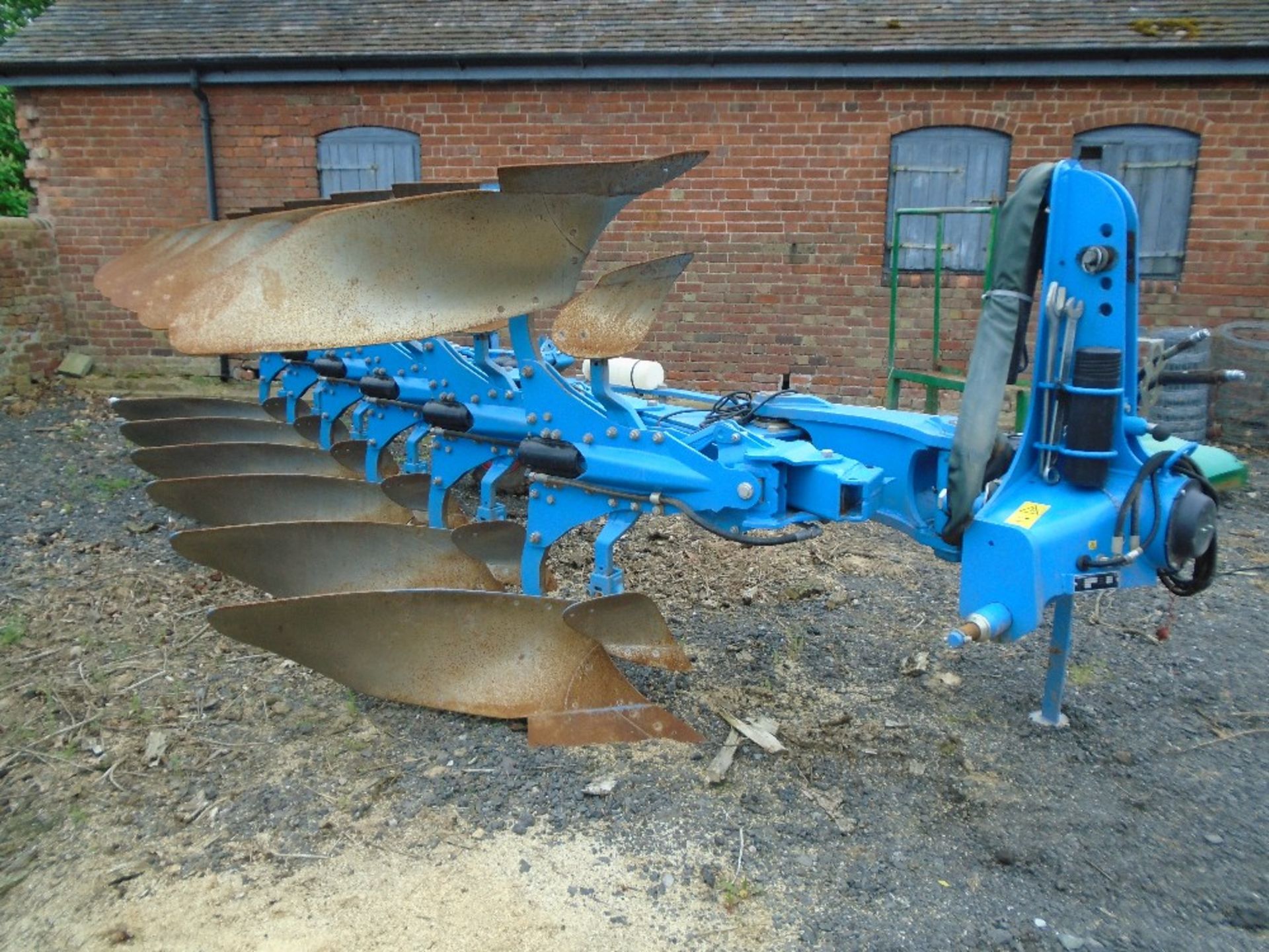 2017 LEMKEN JUWEL 8 AUTO RESET, TURNBUCKLE ADJUSTMENT, LONG MOULDING BOARDS - Bild 2 aus 2